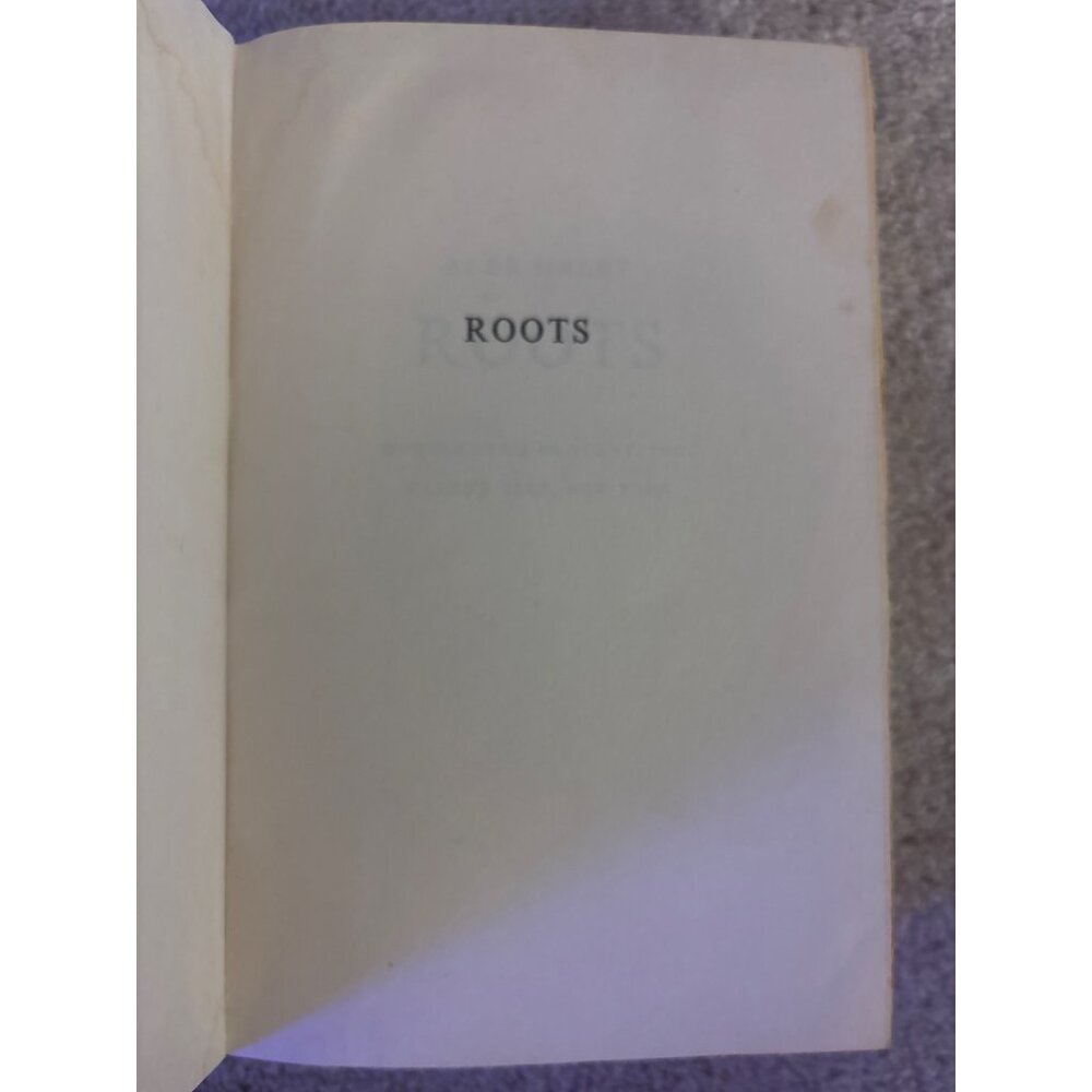 Roots Hardcover 1976 By Alex Haley First Edition Doubleday Black/Brown Cover